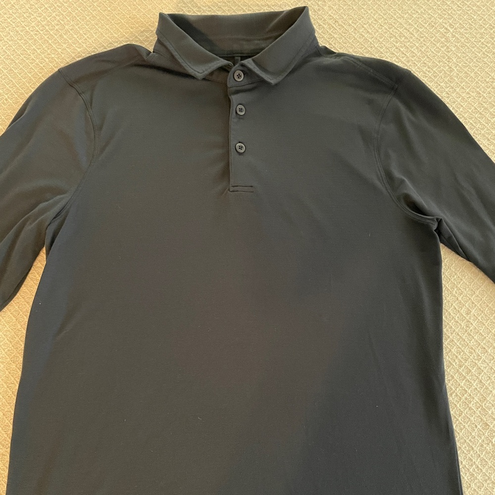 Lululemon Men's NAVY BLUE Polo Long sleeve Shirt. Excellent condition